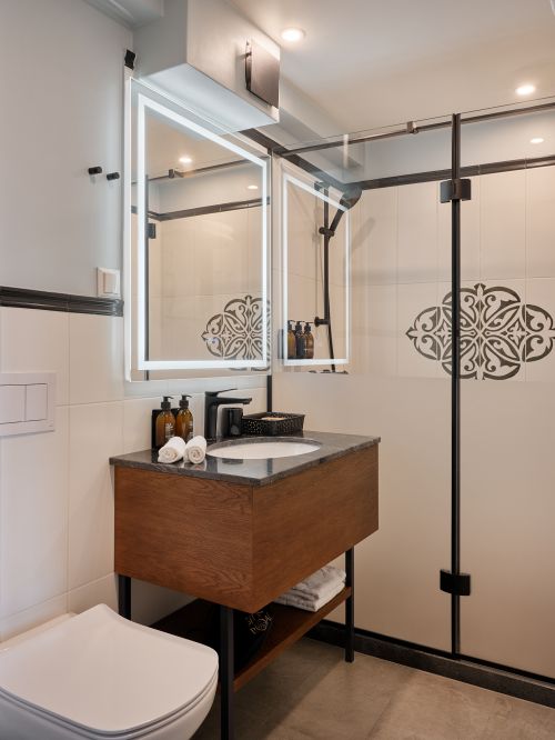 Two-Level Studio Room (Premium Room)